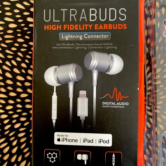 New In Box - Helix Ultrabuds High Fidelity EarBuds Lightning Connector - Picture 2 of 8
